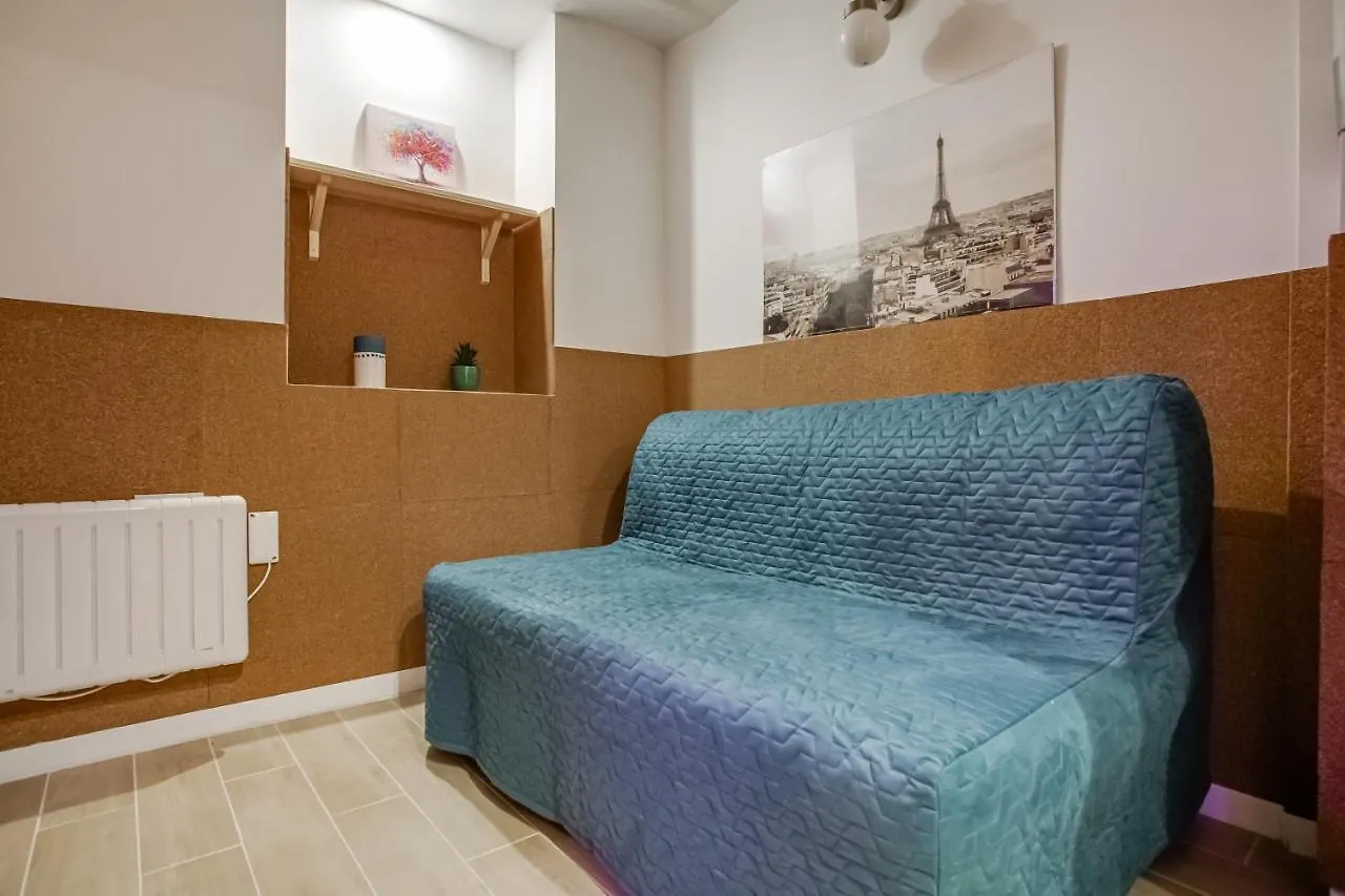 Apartment Tiny Duplex With Sauna In The 11 Paris France